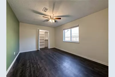 9922 Glenkirk Drive, Houston, TX 77089 - Photo 13