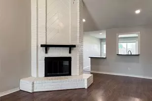 9922 Glenkirk Dr, Houston, TX 77089 - Photo 5