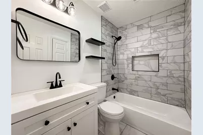 9922 Glenkirk Drive, Houston, TX 77089 - Photo 15