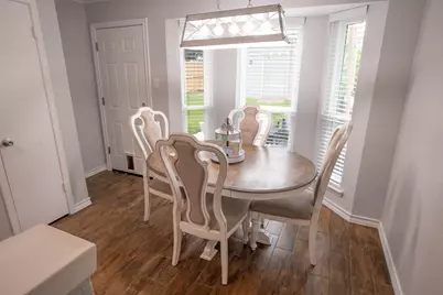 10 Wagon Lane Loop, Angleton, TX 77515 - Photo 5