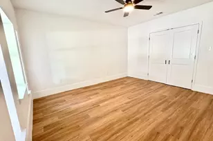 3726 Heatherbrook Dr, Houston, TX 77045 - Photo 11
