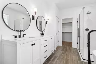 12406 Old Fashion Cir, Mont Belvieu, TX 77535 - Photo 15