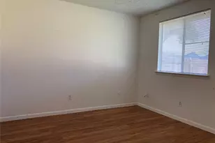 7026 Rockergate Dr, Houston, TX 77489 - Photo 11