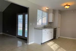 7026 Rockergate Dr, Houston, TX 77489 - Photo 5