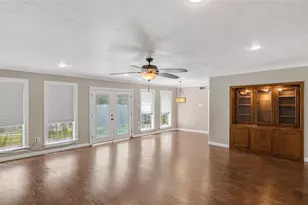 5125 Sandy Creek Ln, Brenham, TX 77833 - Photo 11