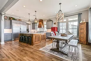9207 W Bay Rd, Galveston, TX 77554 - Photo 11