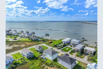 9207 W Bay Road, Galveston, TX 77554 - Photo 49