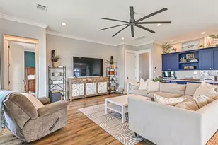 9207 W Bay Rd, Galveston, TX 77554 - Photo 7