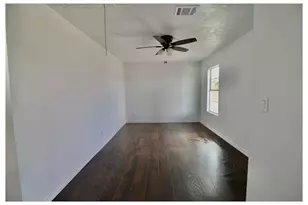 409 Robert Lee Rd, Houston, TX 77009 - Photo 17