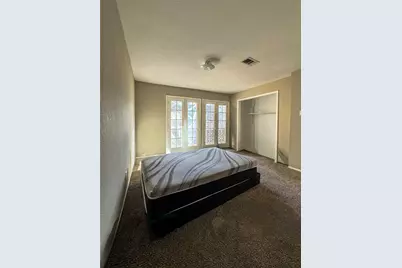 7910 Grove Ridge Drive, Houston, TX 77061 - Photo 5