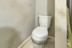 7910 Grove Ridge Dr, Houston, TX 77061 - Photo 13