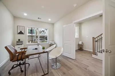6348 Paddington Bend Drive, Houston, TX 77008 - Photo 21