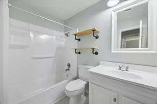 439 Reseda Dr, Houston, TX 77598 - Photo 13