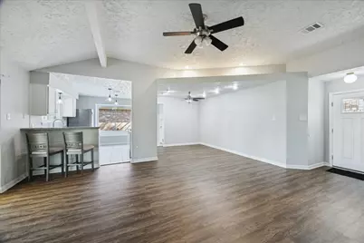 439 Reseda Drive, Houston, TX 77598 - Photo 5