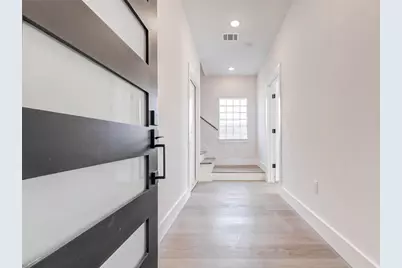 5638 Dolores Street, Houston, TX 77057 - Photo 3