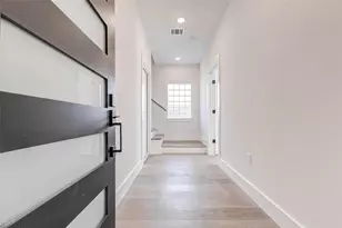 5638 Dolores St, Houston, TX 77057 - Photo 3