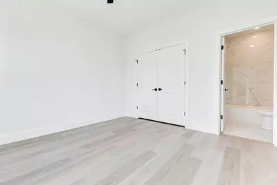 5638 Dolores Street, Houston, TX 77057 - Photo 19