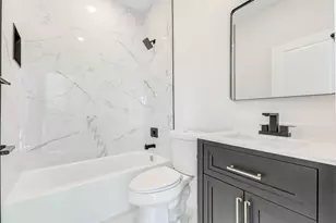 5638 Dolores St, Houston, TX 77057 - Photo 21