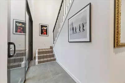 10 S Briar Hollow Lane #55, Houston, TX 77027 - Photo 3