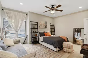 4057 Breakwood Dr, Houston, TX 77025 - Photo 17