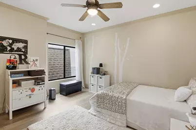 4057 Breakwood Drive, Houston, TX 77025 - Photo 19