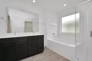 14515 Rain Tree Dr, Baytown, TX 77523 - Photo 19