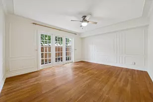 453 N Post Oak Ln, Houston, TX 77024 - Photo 9