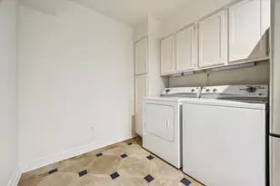 453 N Post Oak Ln, Houston, TX 77024 - Photo 7