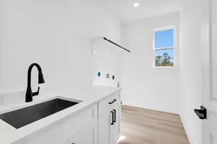 6334 Roughlock St, Houston, TX 77016 - Photo 15