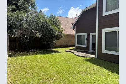 1664 Beaconshire Road, Houston, TX 77077 - Photo 3