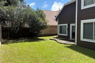1664 Beaconshire Rd, Houston, TX 77077 - Photo 3