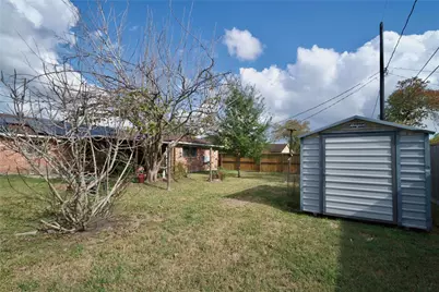 6219 Darlinghurst Drive, Houston, TX 77085 - Photo 21