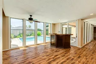 47 Colony Park Cir, Galveston, TX 77551 - Photo 17