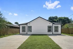 6010 Bobby Burns St, Houston, TX 77028 - Photo 3