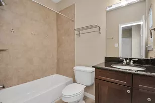 1137 W 24th St, Houston, TX 77008 - Photo 33