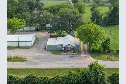 1013 Park Prairie Road, Fayetteville, TX 78940 - Photo 23
