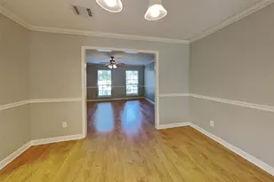 3918 Forest Village Dr, Houston, TX 77339 - Photo 9