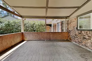 3918 Forest Village Dr, Houston, TX 77339 - Photo 23