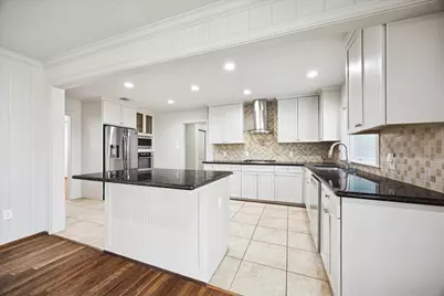 2506 Avalon Place, Houston, TX 77019 - Photo 13