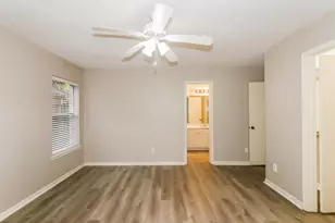 4635 Linden Pl, Pearland, TX 77584 - Photo 11