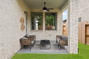1147 Village Falls Drive, Missouri City, TX 77459 - Photo 3