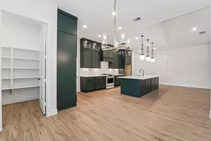 15727 Hoptree Hts Ln, Conroe, TX 77302 - Photo 9