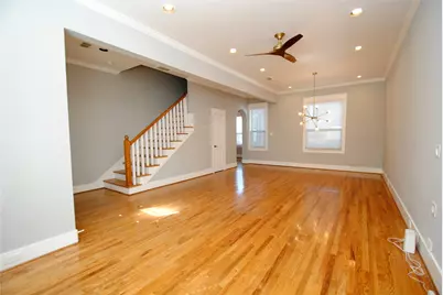 1030 W 16th Street, Houston, TX 77008 - Photo 3