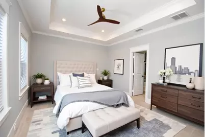 1030 W 16th Street, Houston, TX 77008 - Photo 13