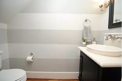 1030 W 16th Street, Houston, TX 77008 - Photo 11