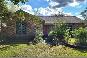 2200 Golden Ave, Bay City, TX 77414 - Photo 17