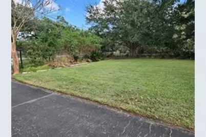 2200 Golden Avenue, Bay City, TX 77414 - Photo 19