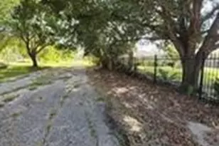 2200 Golden Ave, Bay City, TX 77414 - Photo 21