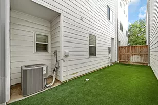 1715 Goliad St, Houston, TX 77007 - Photo 7