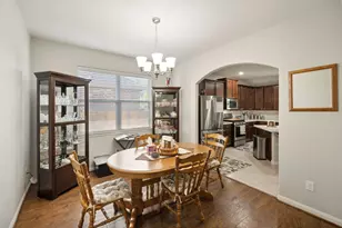 2020 Borthwick Ln, Conroe, TX 77301 - Photo 9